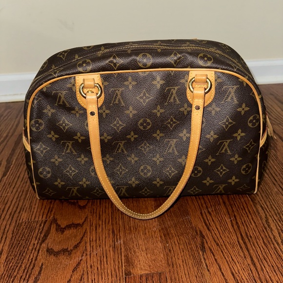 LOUIS VUITTON
Monogram Montorgueil bag - Picture 2 of 16